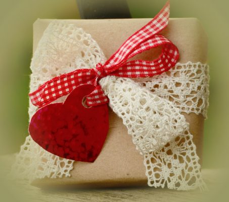 職場の先輩の結婚祝い プレゼントに何を贈ろう おススメは シルリン